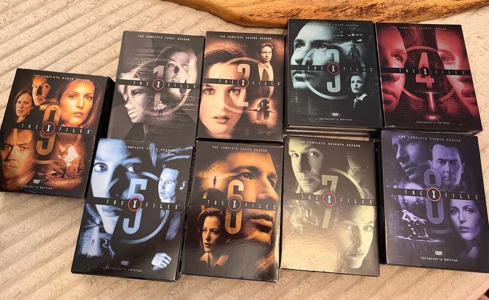 The X-Files The Complete Seasons 1-9 Collector's Edition DVD Box Set Lot